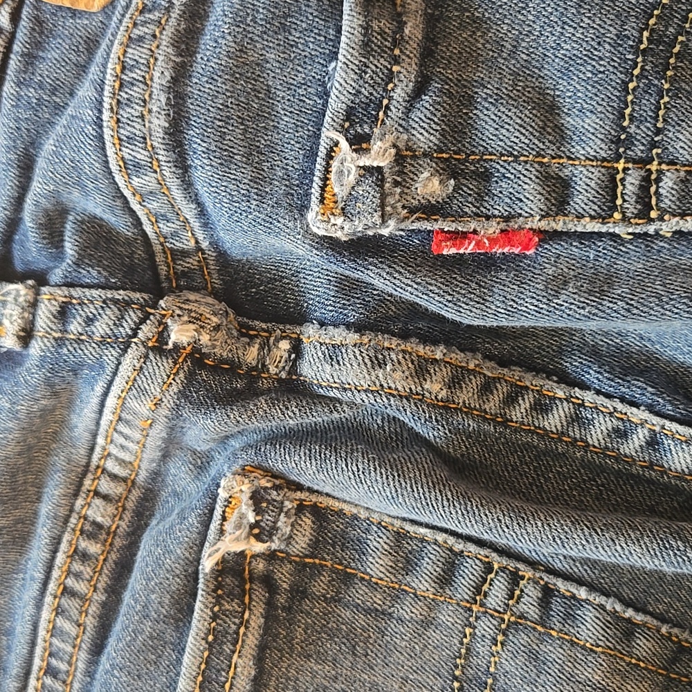 Levi's 511 Womens Straight Blue Jeans, W28 L30, GUC, Classic Look, Distressed - Picture 9 of 13